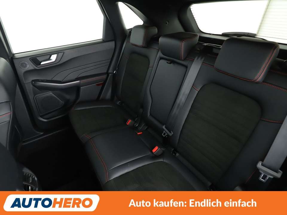Ford Kuga - Imagem 14