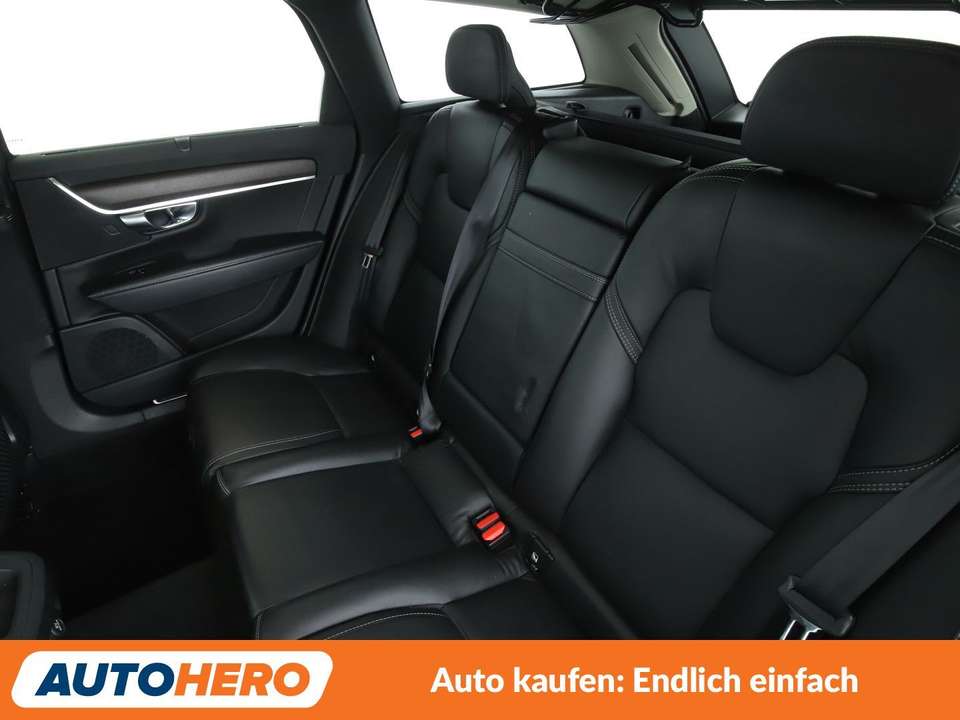 Volvo V90 Cross Country - Imagem 14