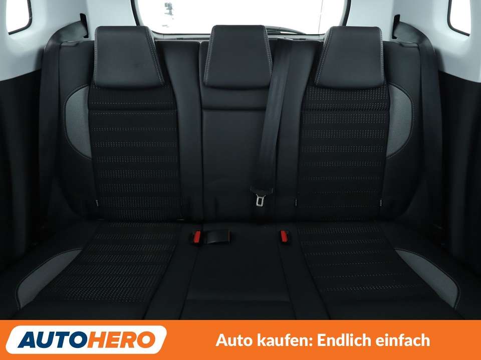 Peugeot 2008 - Imagem 15