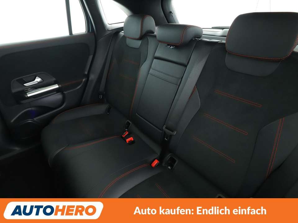 Mercedes-Benz EQA - Imagem 14