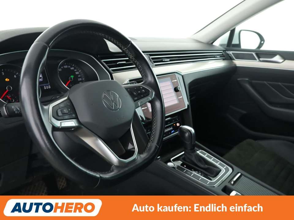 Volkswagen Passat - Imagem 11