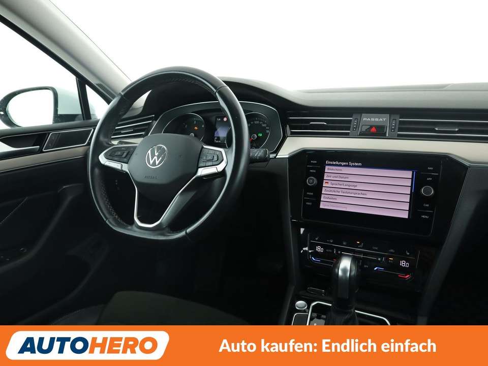 Volkswagen Passat - Imagem 13