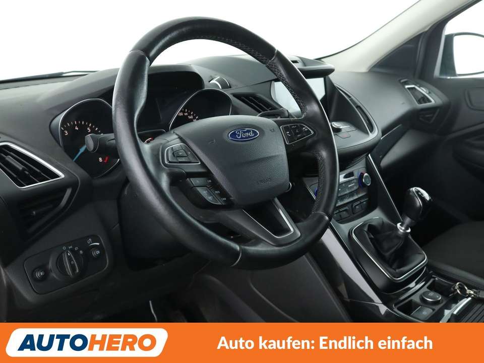 Ford Kuga - Imagem 11
