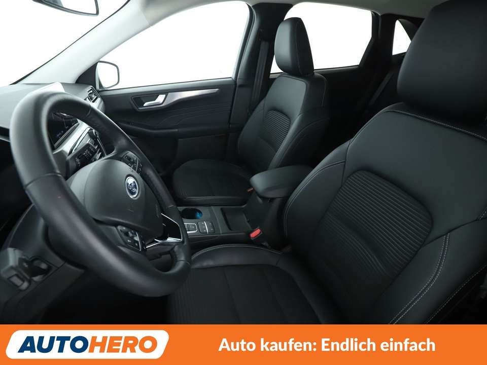Ford Kuga - Imagem 10