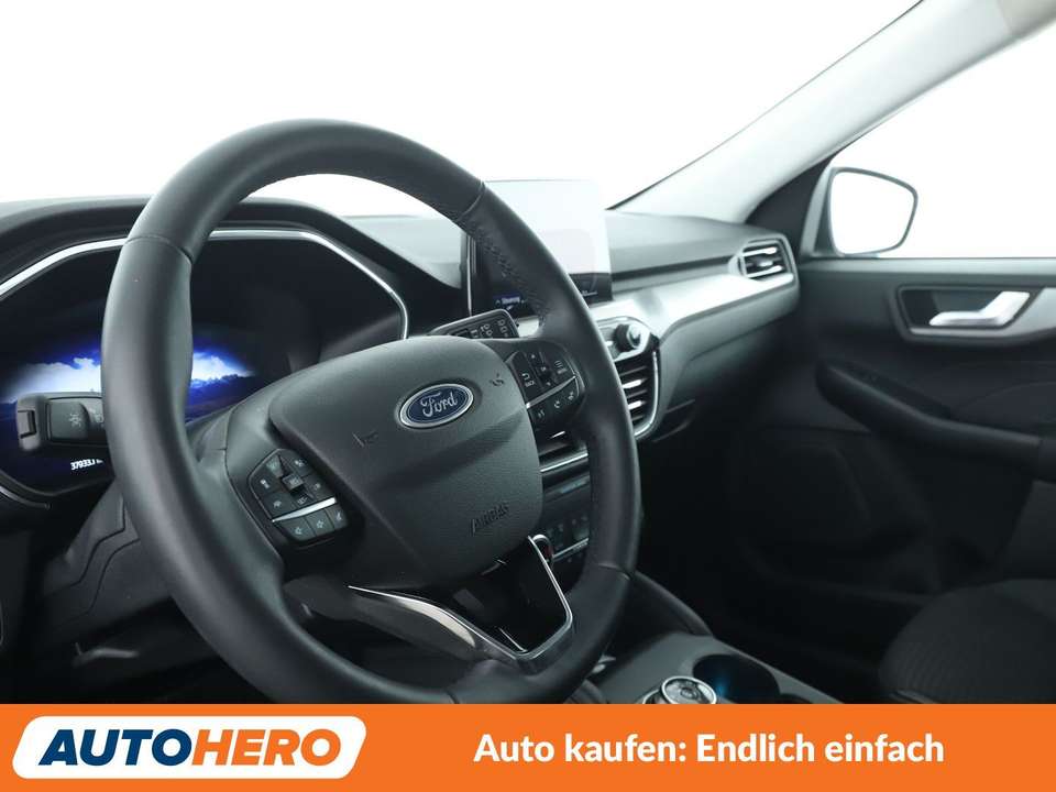 Ford Kuga - Imagem 11
