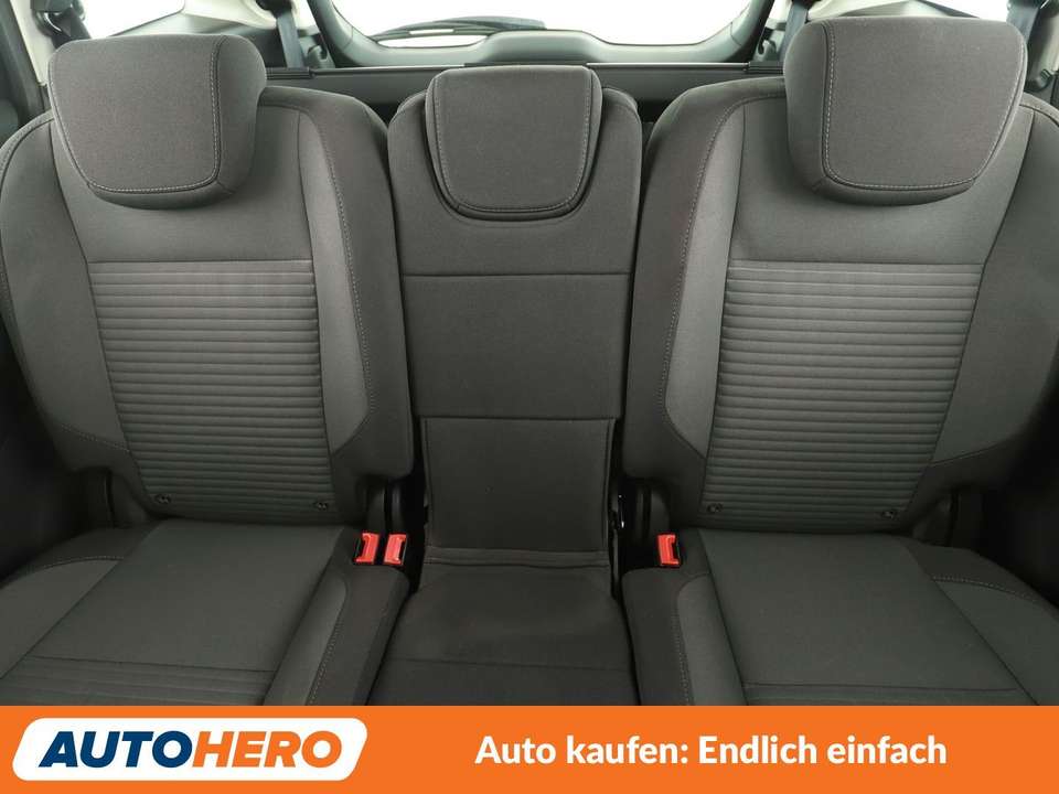 Ford Grand C-Max - Imagem 15
