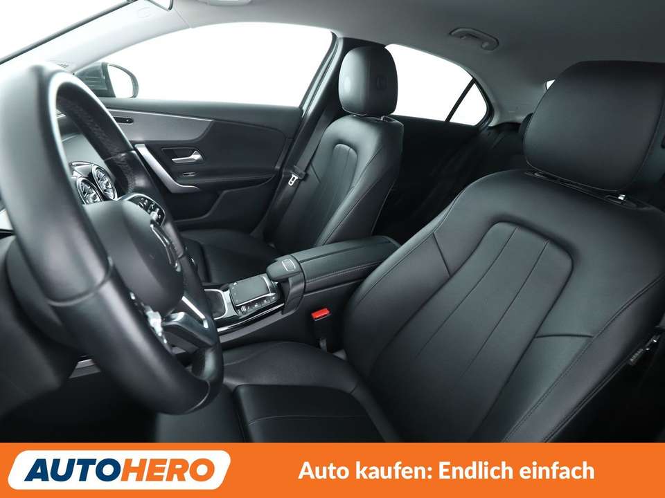 Mercedes-Benz A 200 - Imagem 10