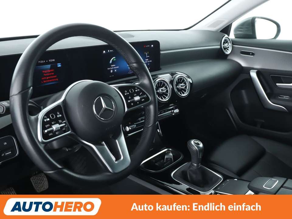 Mercedes-Benz A 200 - Imagem 11