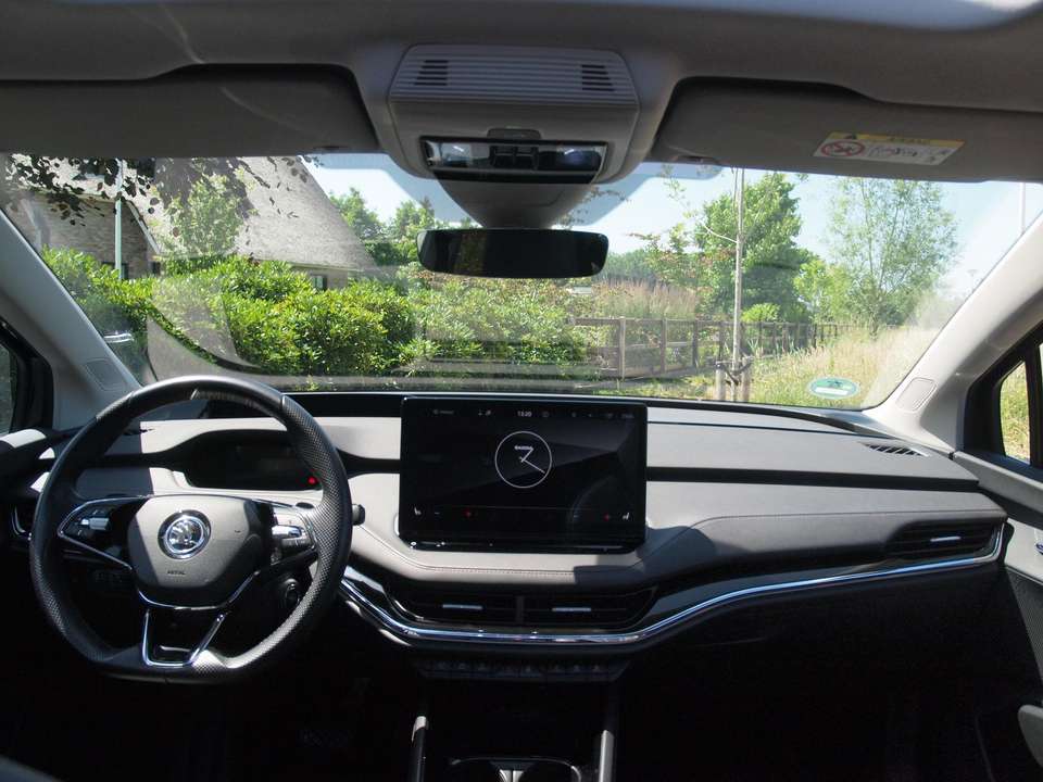 Skoda Enyaq - Imagem 17