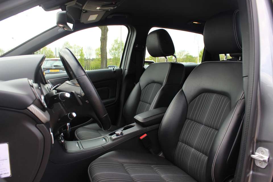 Mercedes-Benz B 180 - Imagem 4