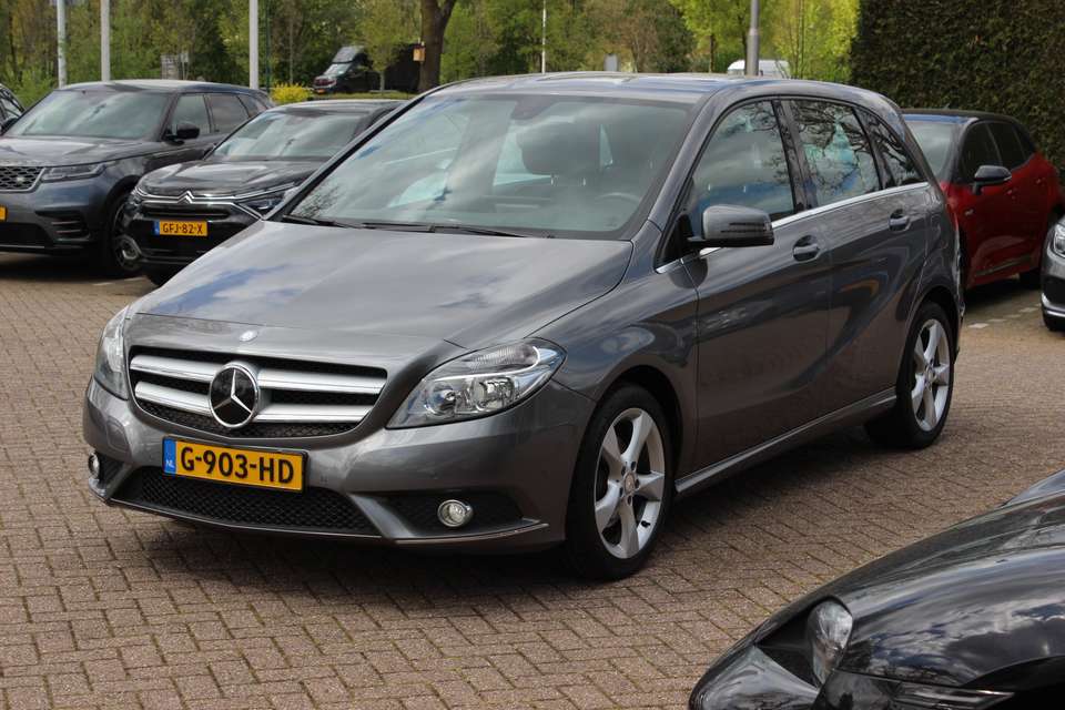 Mercedes-Benz B 180 - Imagem 6