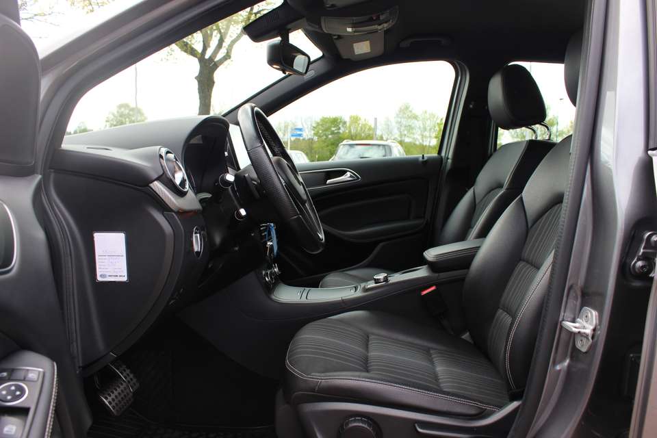 Mercedes-Benz B 180 - Imagem 10