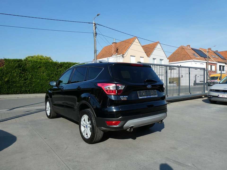Ford Kuga - Imagem 4