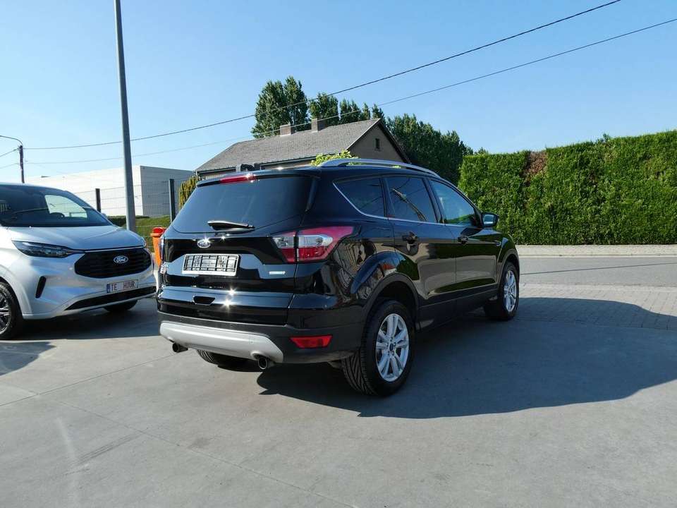 Ford Kuga - Imagem 6