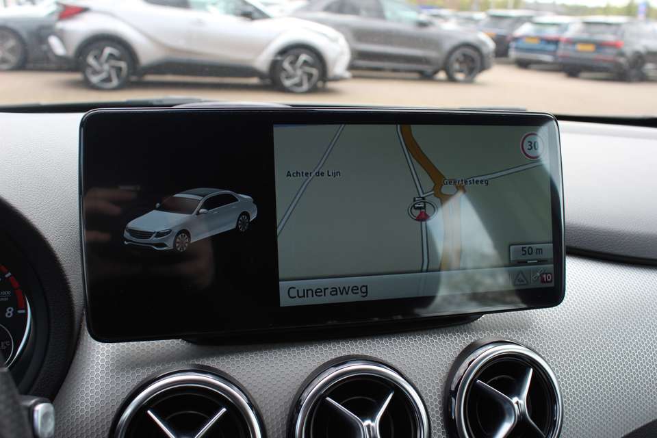 Mercedes-Benz B 180 - Imagem 20