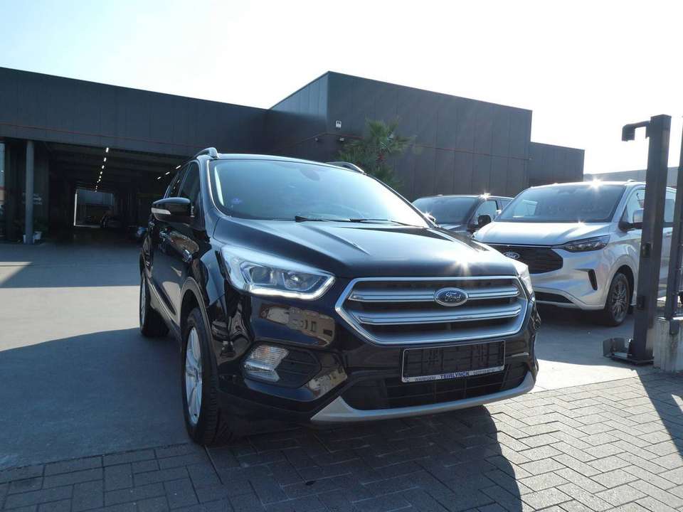 Ford Kuga - Imagem 11