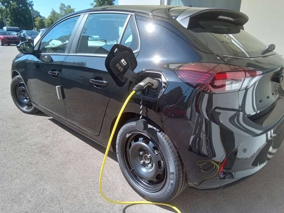 Opel Corsa-e - Imagem 4