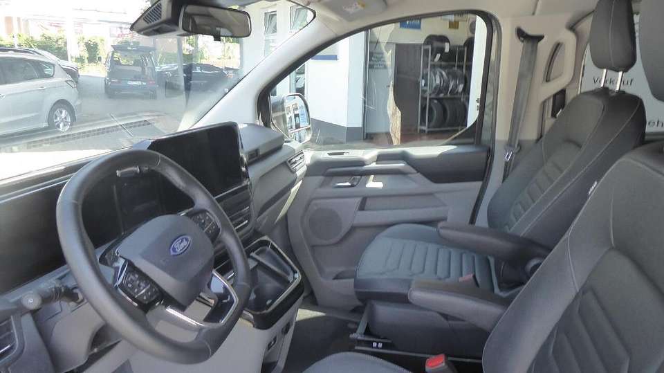 Ford Tourneo Custom - Imagem 5