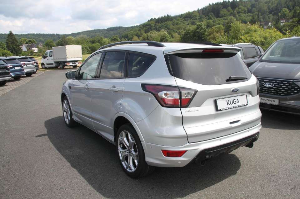 Ford Kuga - Imagem 4