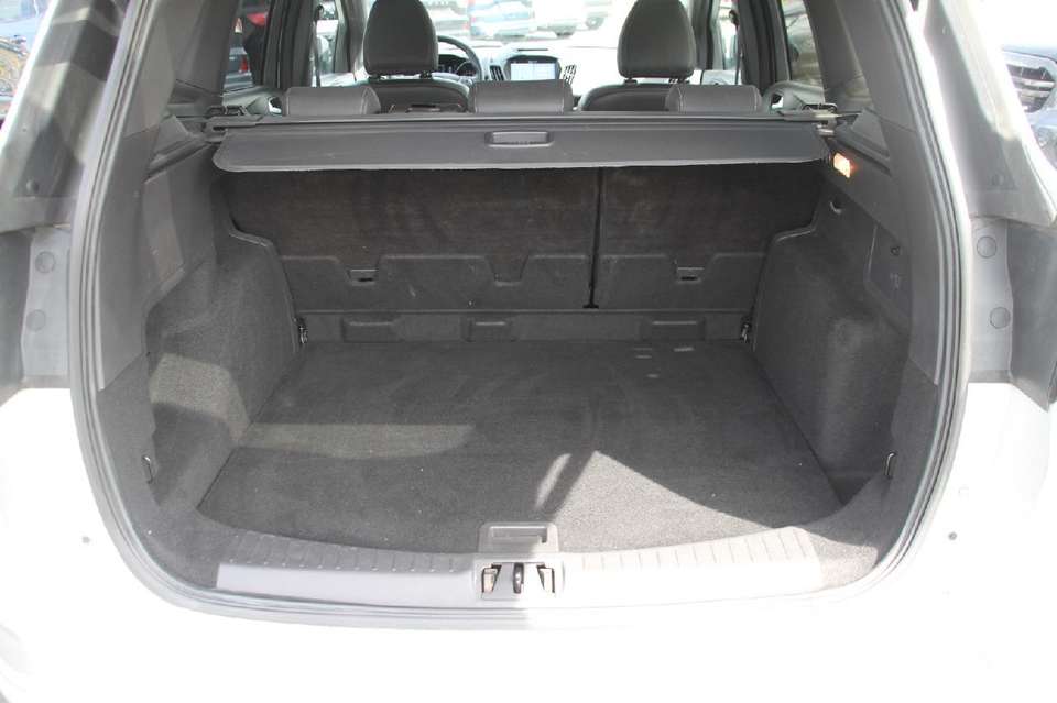 Ford Kuga - Imagem 6