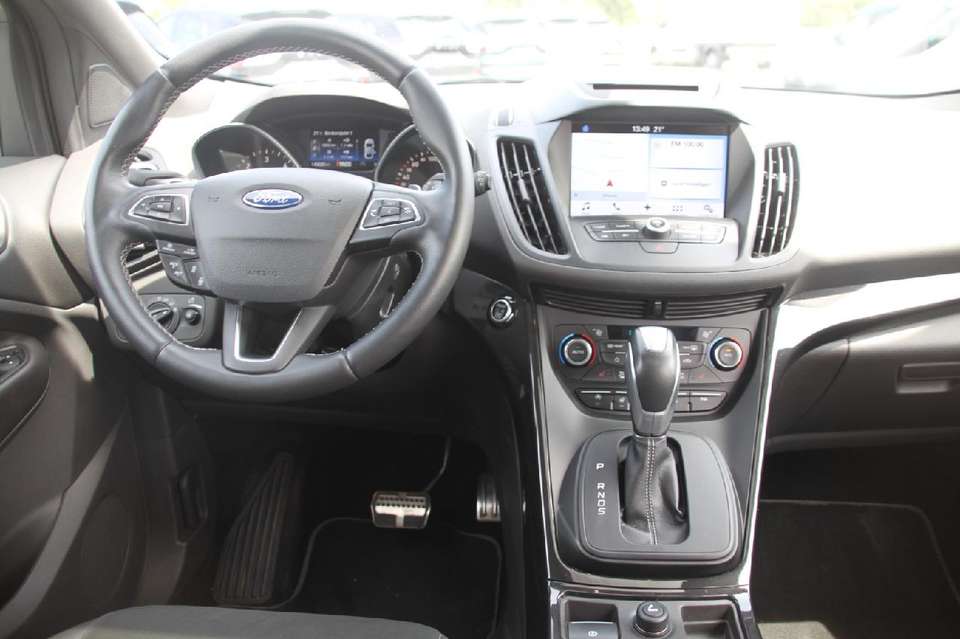 Ford Kuga - Imagem 9