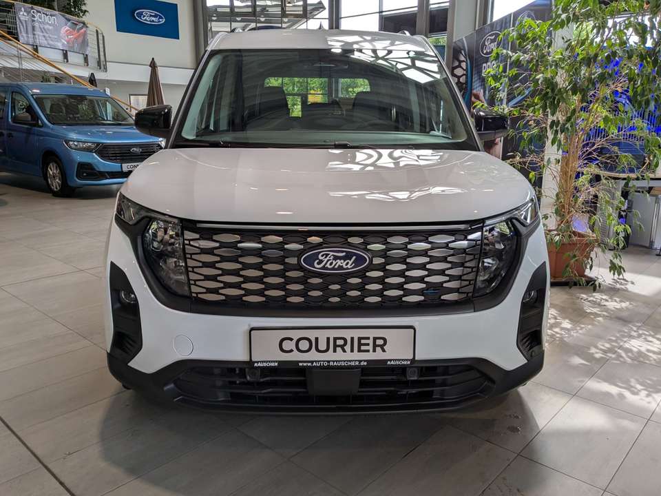 Ford Tourneo Courier - Imagem 7