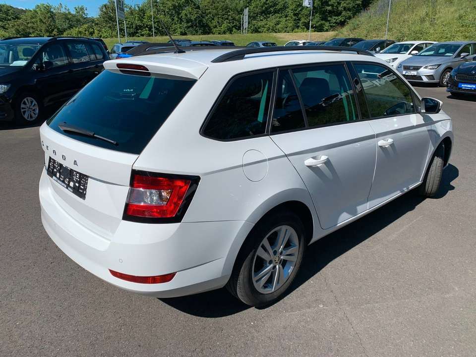 Skoda Fabia - Imagem 6