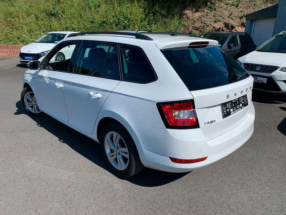 Skoda Fabia - Imagem 7