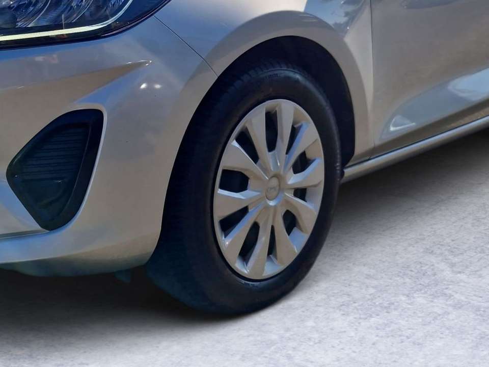 Ford Fiesta - Imagem 4