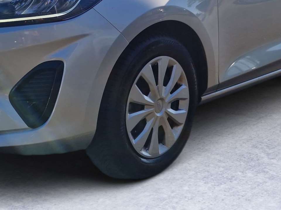 Ford Fiesta - Imagem 4