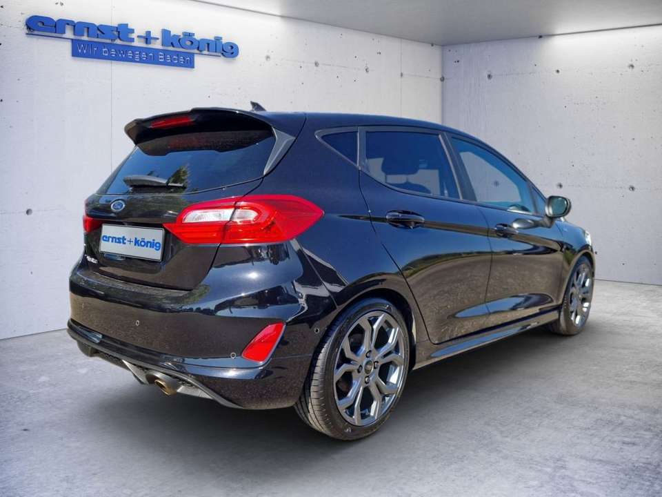 Ford Fiesta - Imagem 6