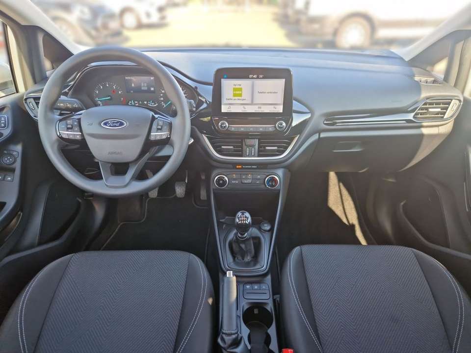 Ford Fiesta - Imagem 9
