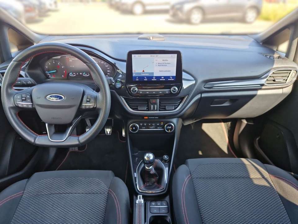 Ford Fiesta - Imagem 9