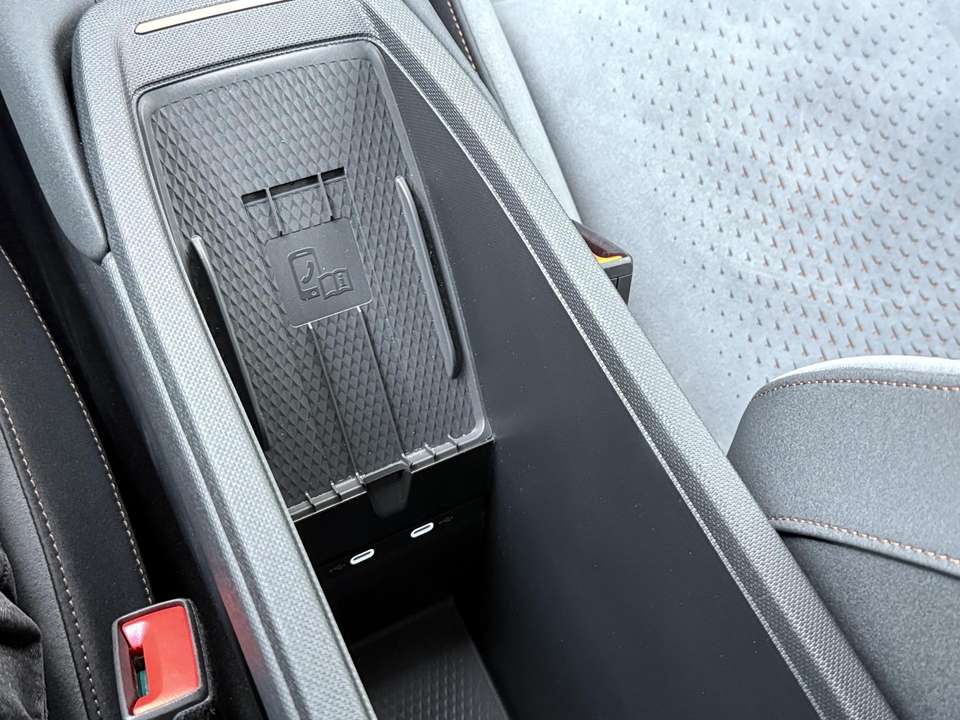 CUPRA Born - Imagem 13