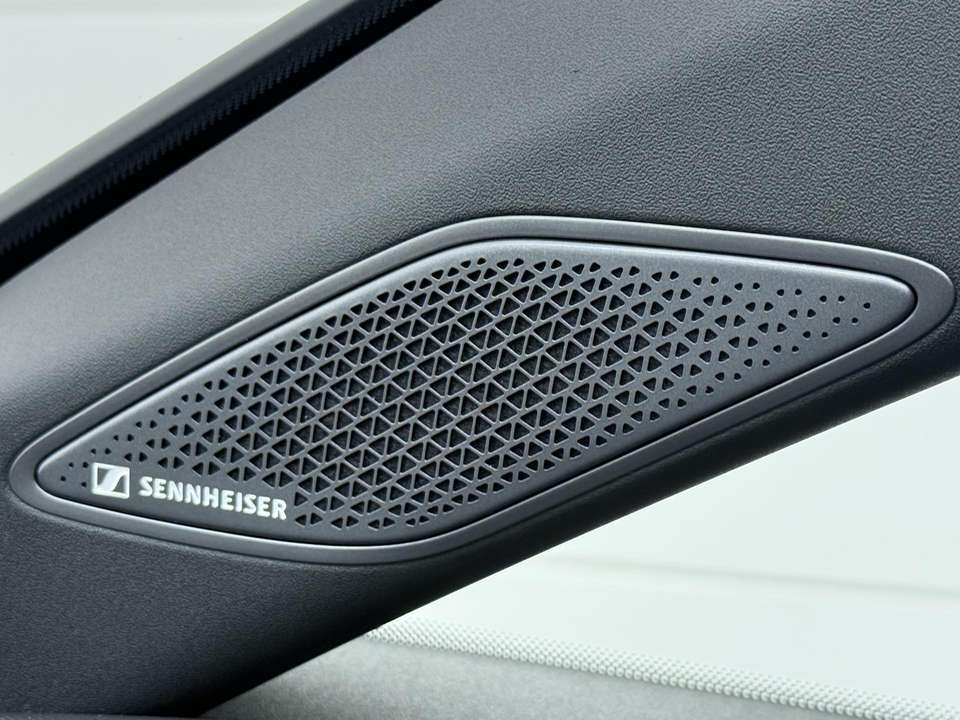 CUPRA Born - Imagem 14
