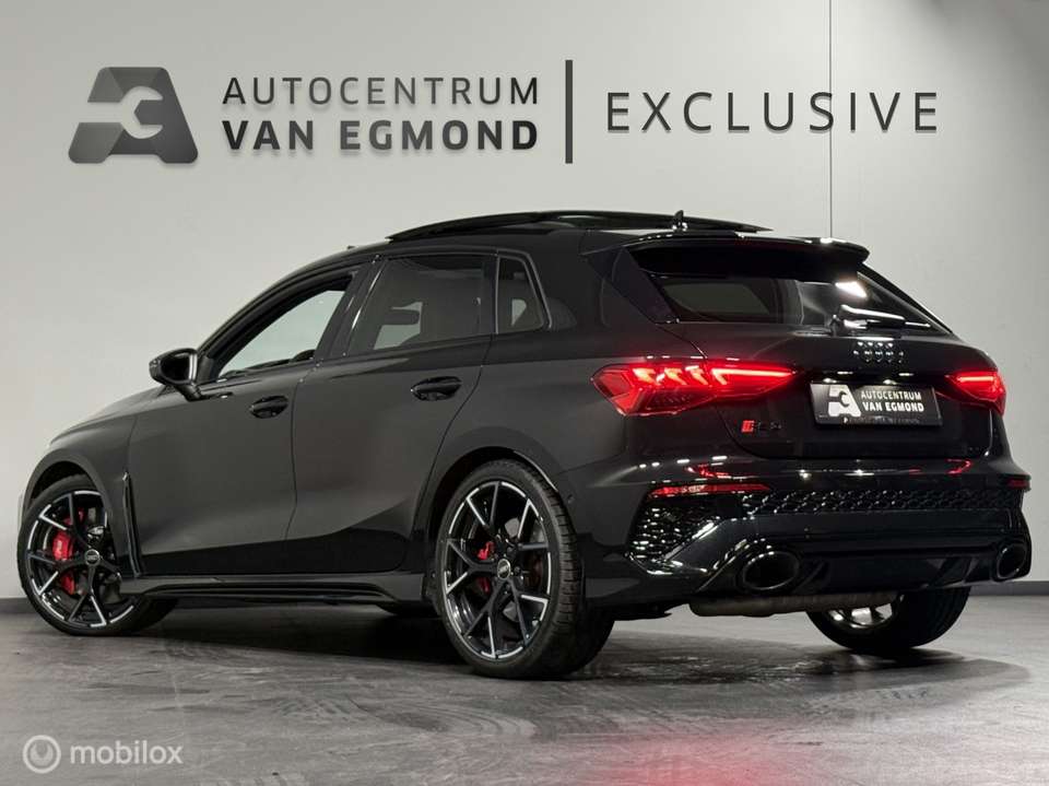 Audi RS3 - Imagem 2