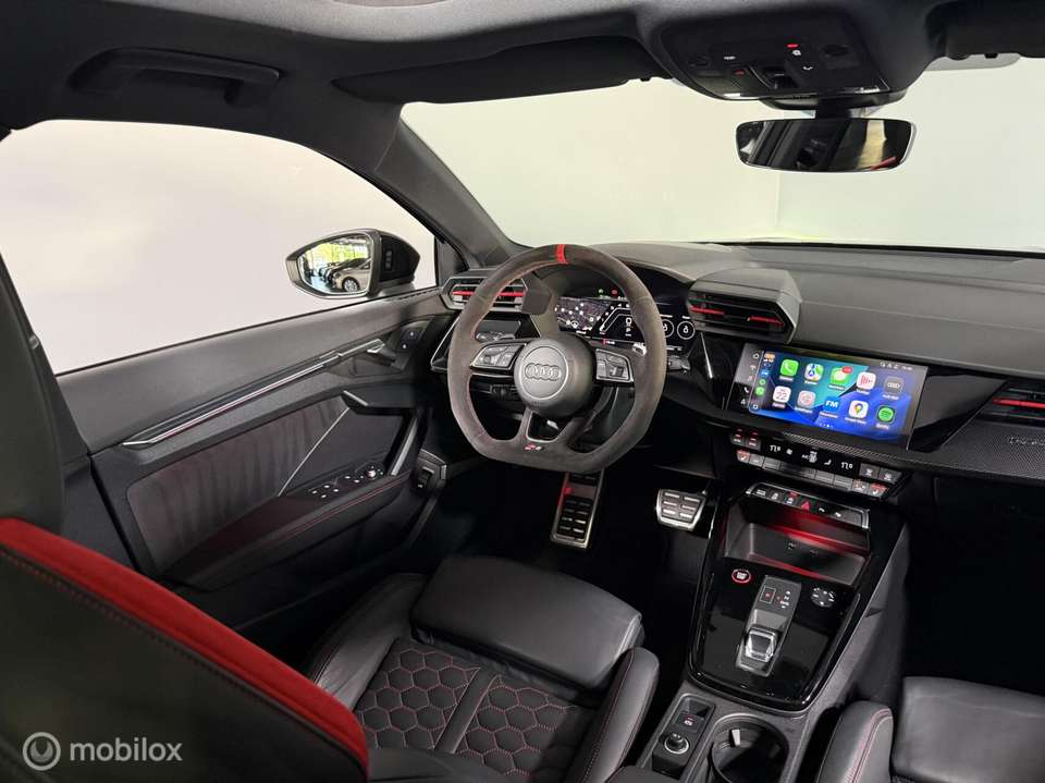 Audi RS3 - Imagem 3