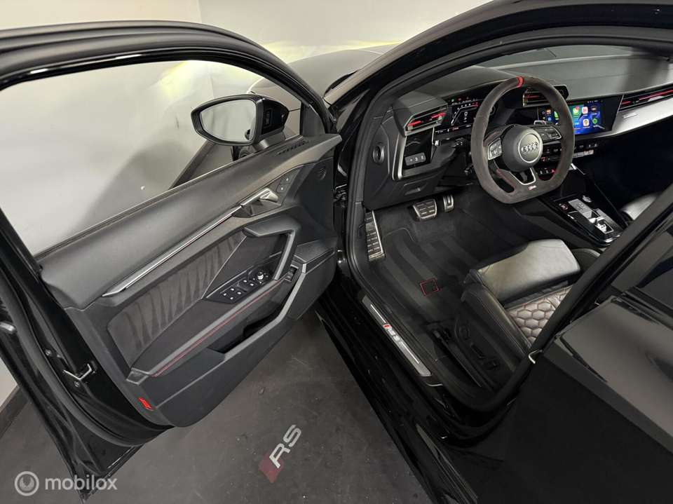 Audi RS3 - Imagem 5