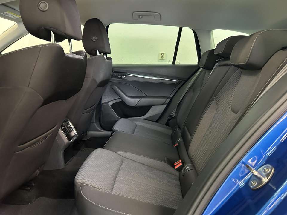Skoda Octavia - Imagem 8