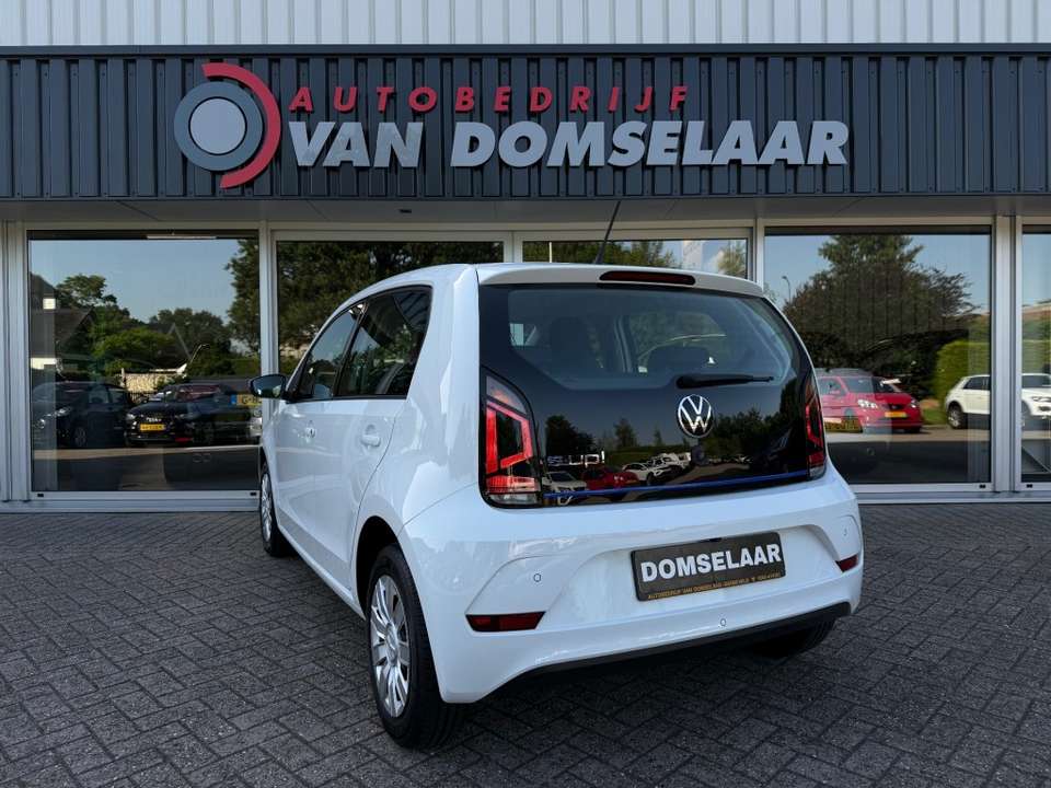 Volkswagen e-up! - Imagem 5