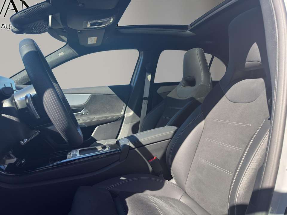 Mercedes-Benz A 180 - Imagem 10