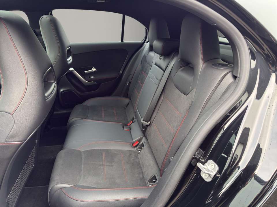 Mercedes-Benz A 250 - Imagem 14
