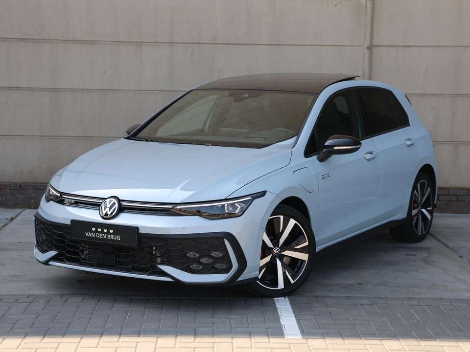 Volkswagen Golf GTE - Imagem 10