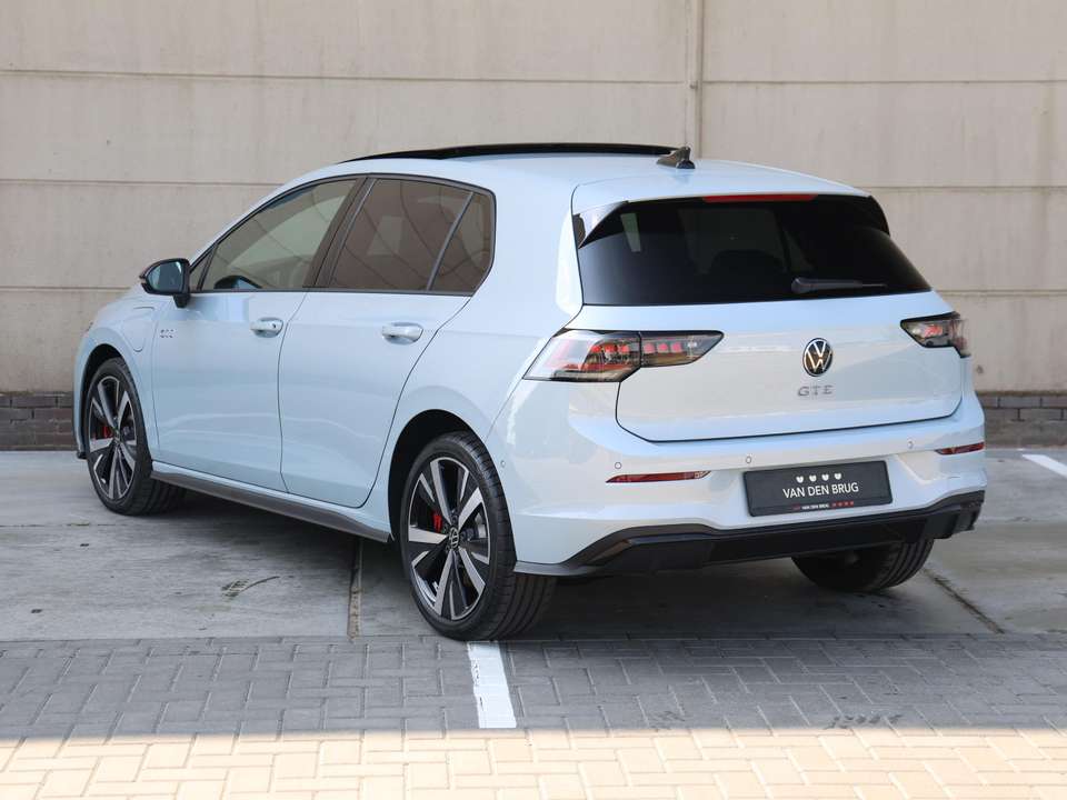 Volkswagen Golf GTE - Imagem 12