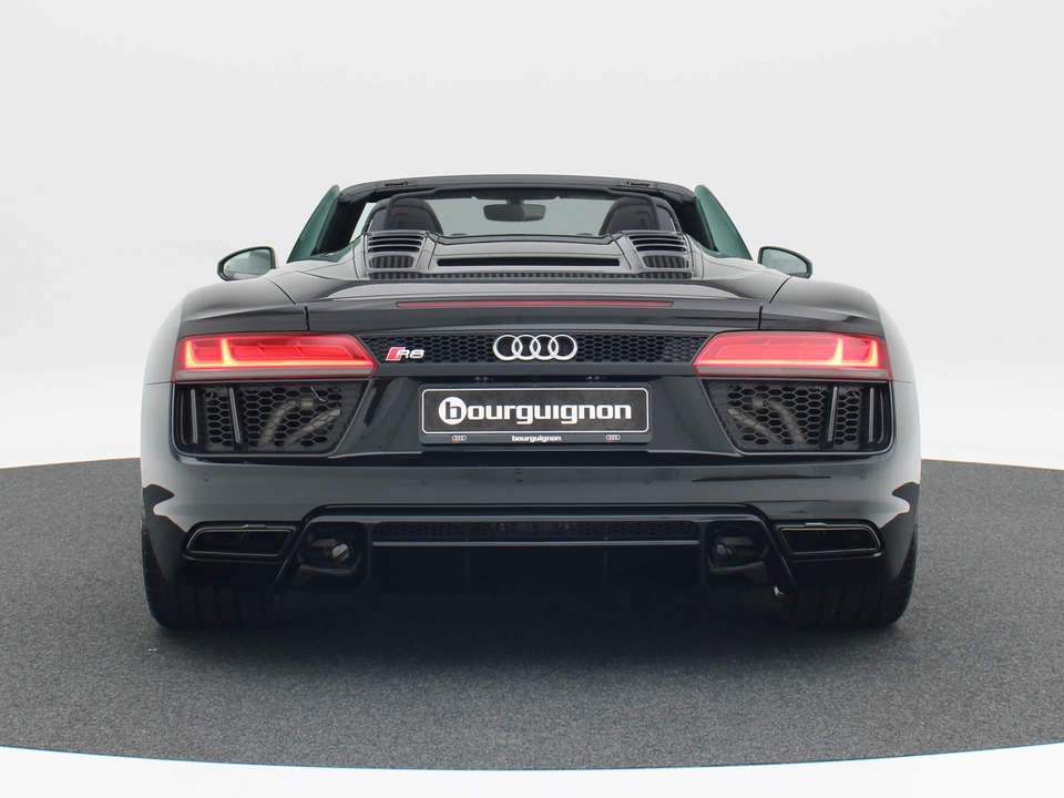 Audi R8 - Imagem 5