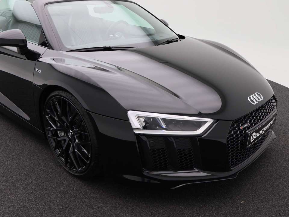 Audi R8 - Imagem 12