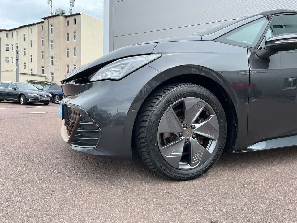 CUPRA Born - Imagem 6