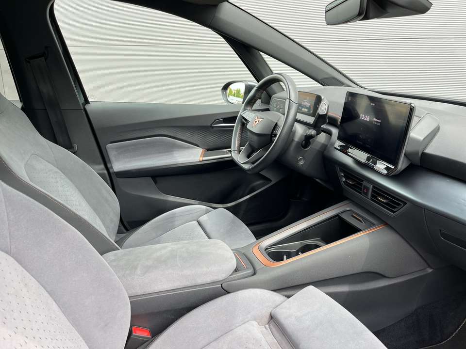CUPRA Born - Imagem 13