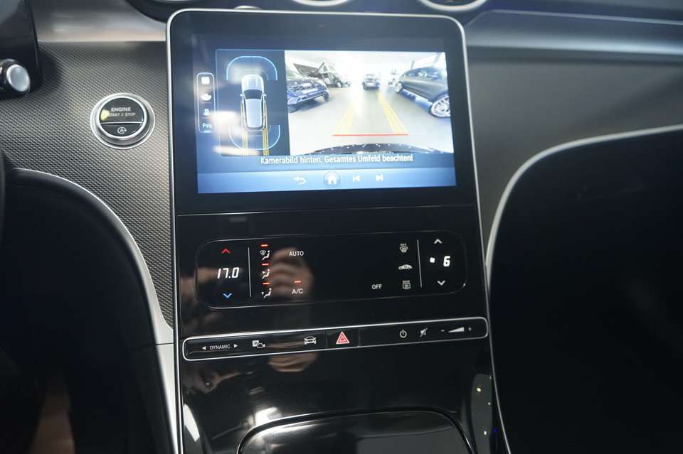 Mercedes-Benz C 220 - Imagem 11
