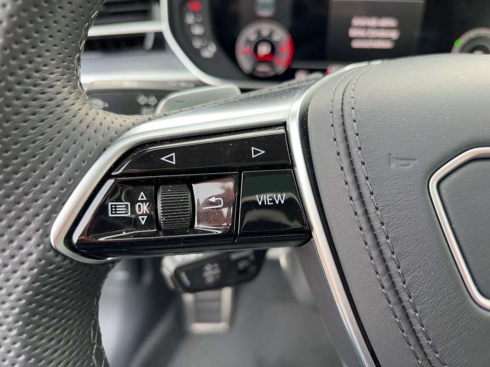 Audi A8 - Imagem 11
